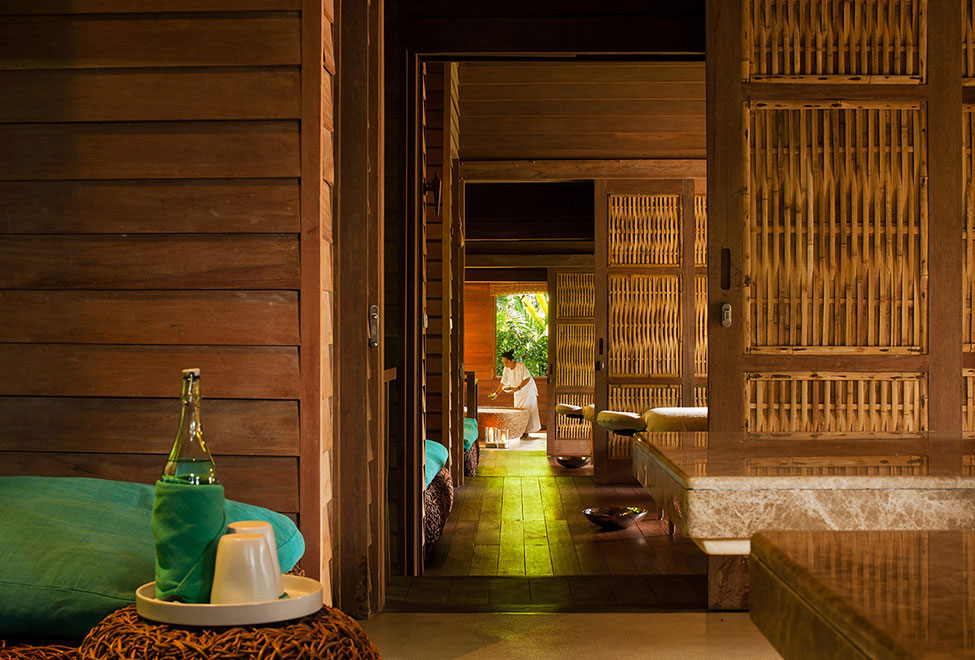 six_senses_yao_noi_975x660_spa_long_house2