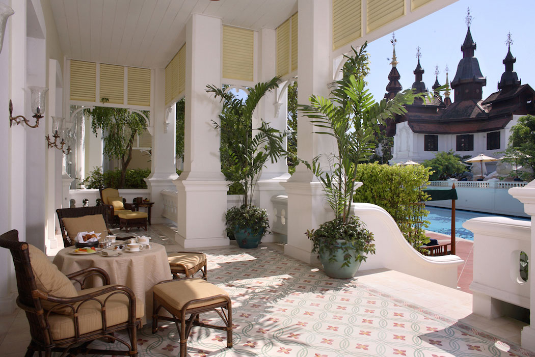 Dhara_Dhevi_Chiang_Mai_80_Colonial_Suite_Terrace