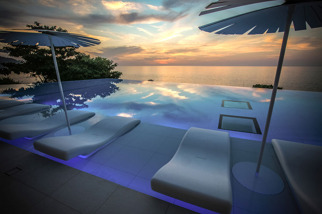 kata-rock-phuket-pool-sunset