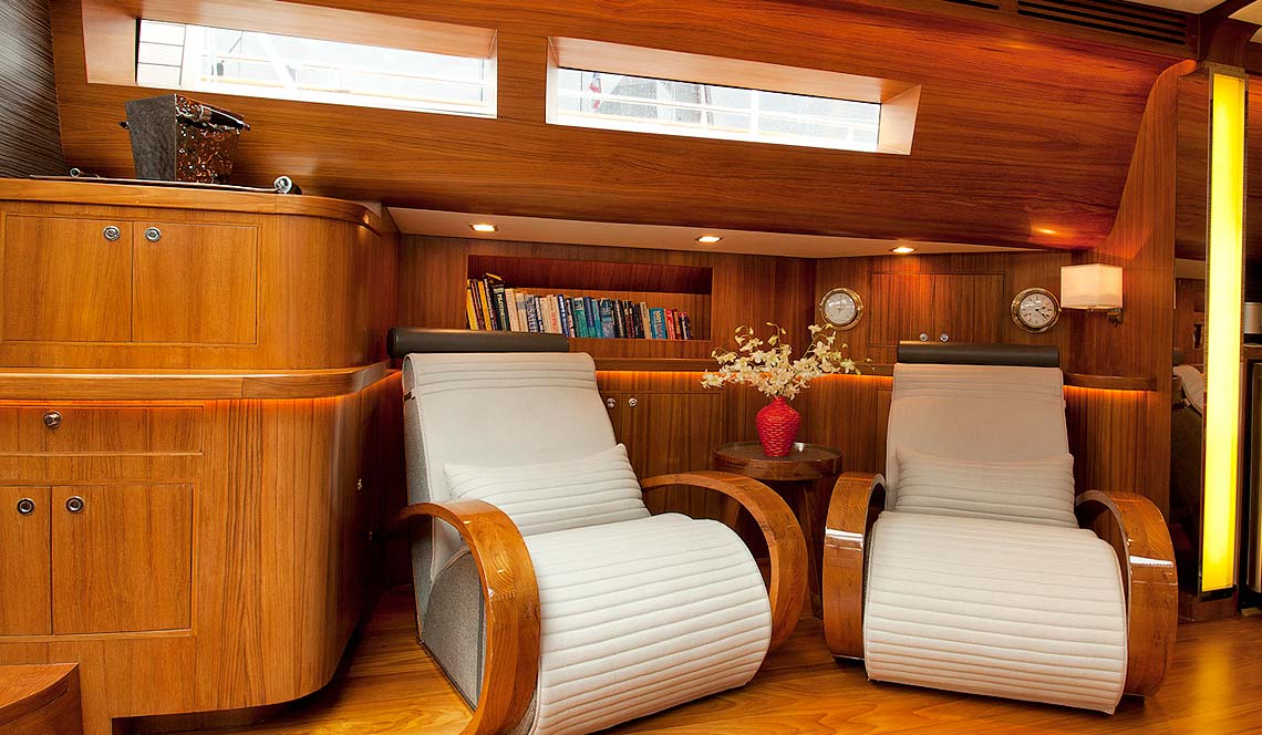 silver-lining-shangani-yacht-charter-saloon-2