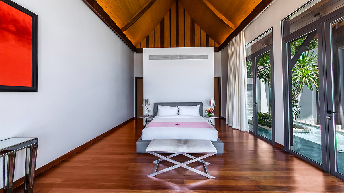 52 Villa Paradiso Naithon Beach Phuket - Master Bedroom