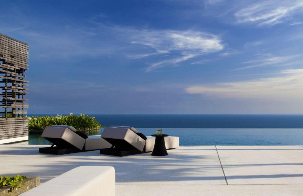 alilavillasuluwatu-poolview-gl