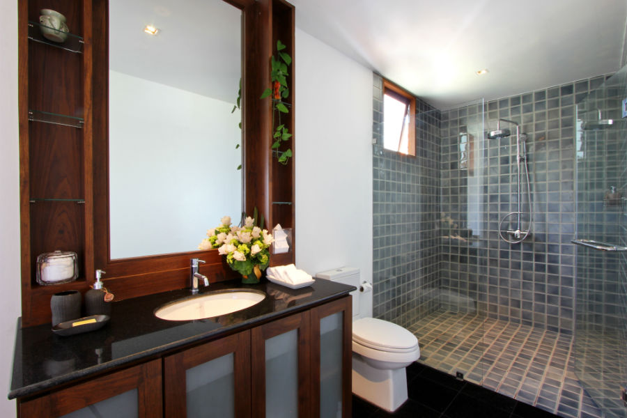 Villa Rak Tawan Phuket-02