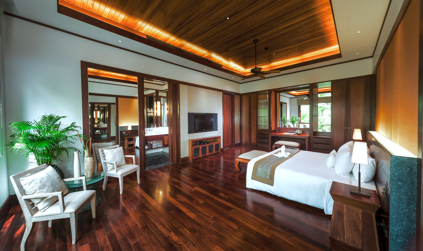 villa-horizon-phuket-bed-4
