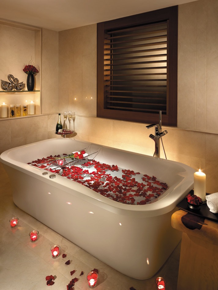 Shangri-La-Singapore-Honeymoon-Suite-Bathroom