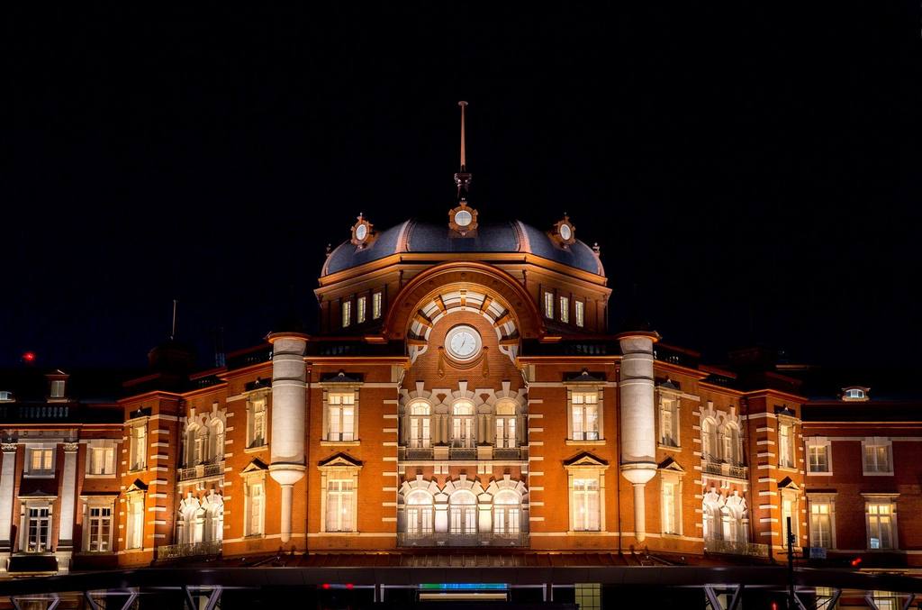 the-tokyo-station-exterior