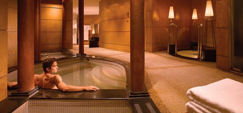 Fairmont Hotel Singapore Spa