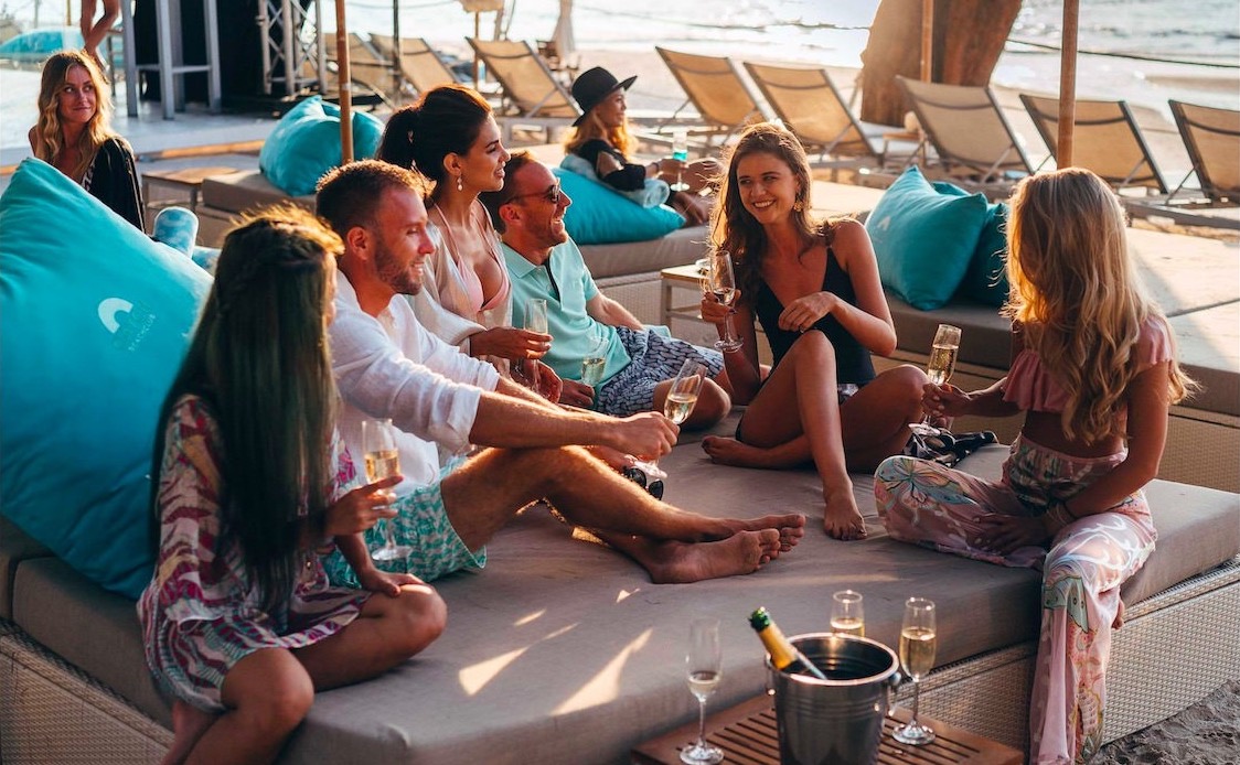 Rocking The BeachesSampling The Best of Phukets Beach Clubs 2019 - Seal  Superyachts