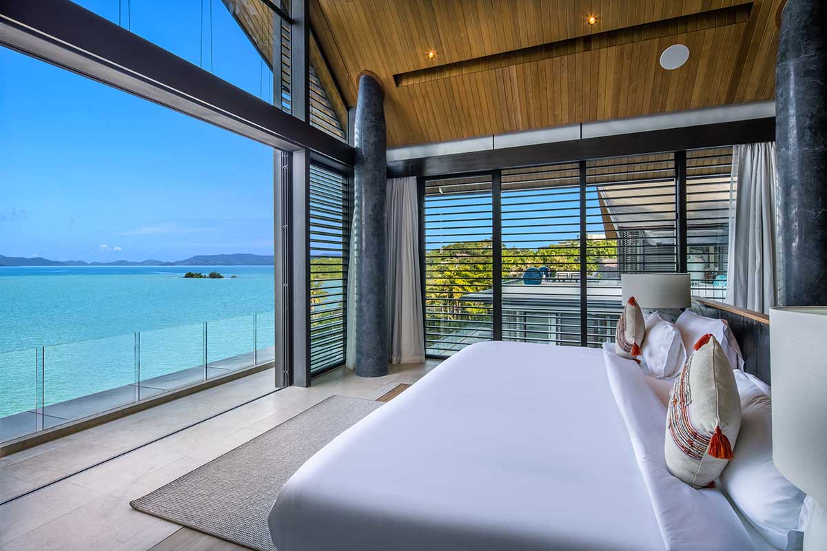 amaravida-phuket-master-bedroom-02